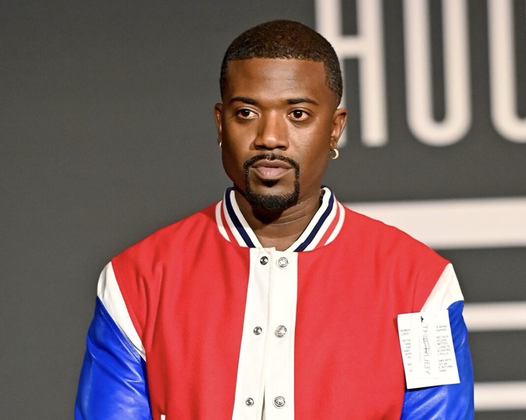 Le chanteur américain Ray J affirme avoir couché avec plus de 12 000 femmes Le chanteur américain Ray J affirme avoir couché avec plus de 12 000 femmes
