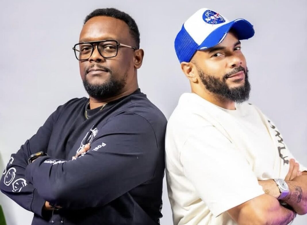Le podcast culturel haïtien « De tout et de Rien » reprend après une pause de cinq mois Le podcast culturel haïtien « De tout et de Rien » reprend après une pause de cinq mois