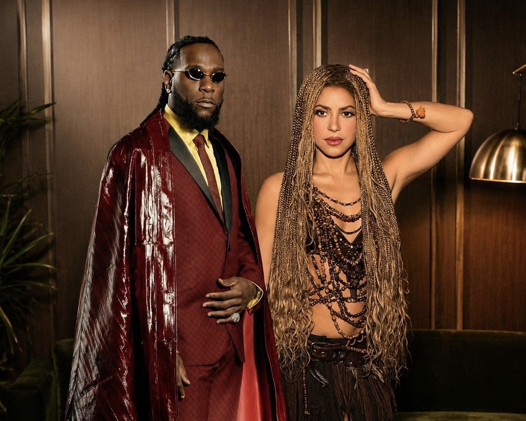 Dai dai : Shakira et Burna Boy unissent leurs voix pour l’hymne officiel de la coupe du monde 2026 Dai dai : Shakira et Burna Boy unissent leurs voix pour l’hymne officiel de la coupe du monde 2026